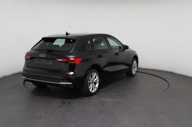 Audi A3 view 7