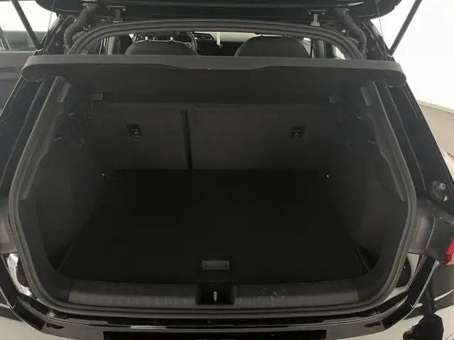 Audi A3 view 14