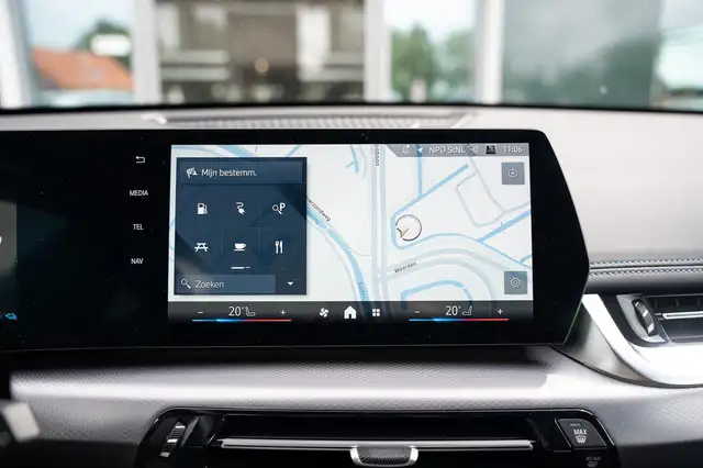 BMW X1 view 14