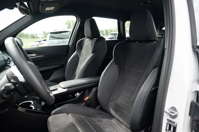 BMW X1 view 6