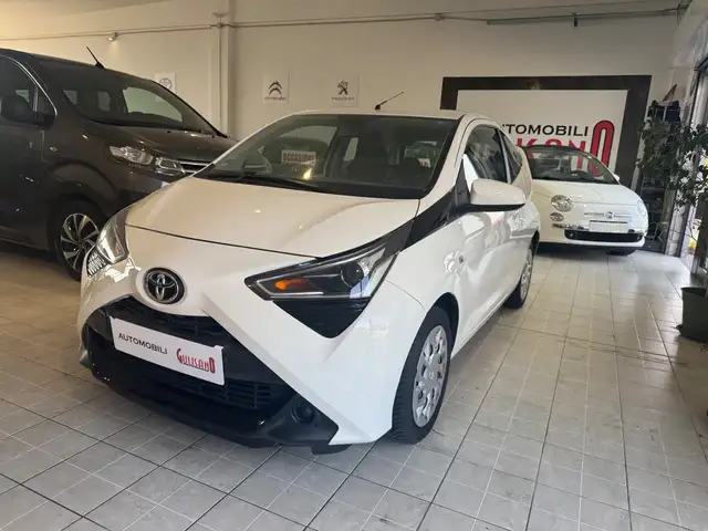 Toyota Aygo Aygo Connect 1.0 VVT-i 72 CV 5 porte x-fun MMT