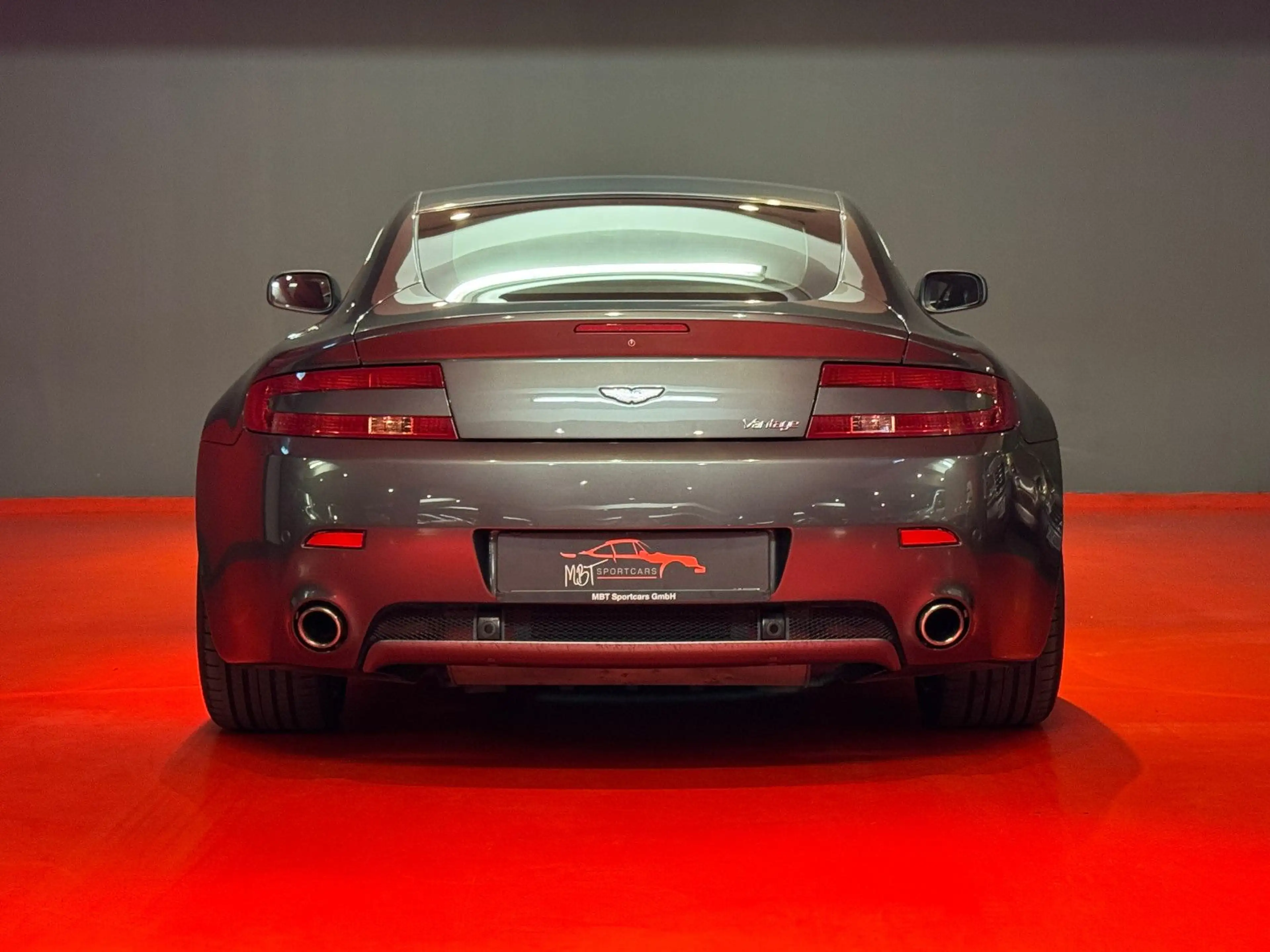 Aston Martin V8 /4.7 V8 426PS/SPORTSHIFT/COUPÉ/DEUTSCH — photo 12