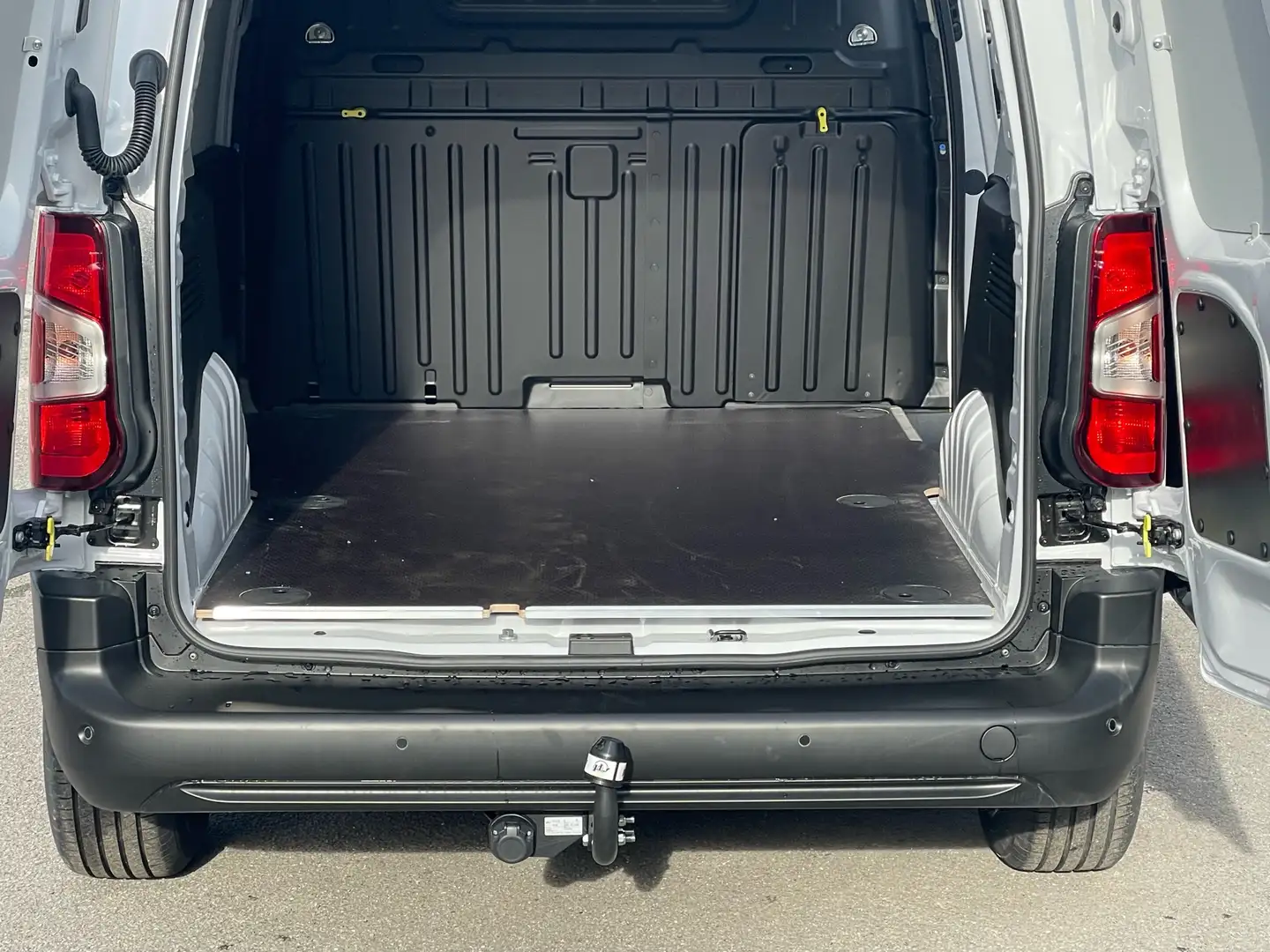 Toyota Proace City 👍 DE STOCK  CHEZ DUVAL 💥GARANTIE 10ANS✅TOP Wit - 2