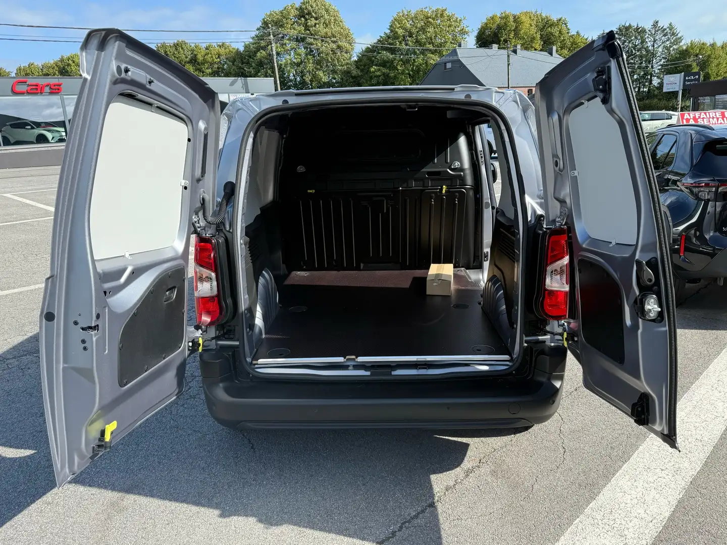 Toyota Proace City 👍 DE STOCK  CHEZ DUVAL 💥GARANTIE 10ANS✅TOP Blanc - 2