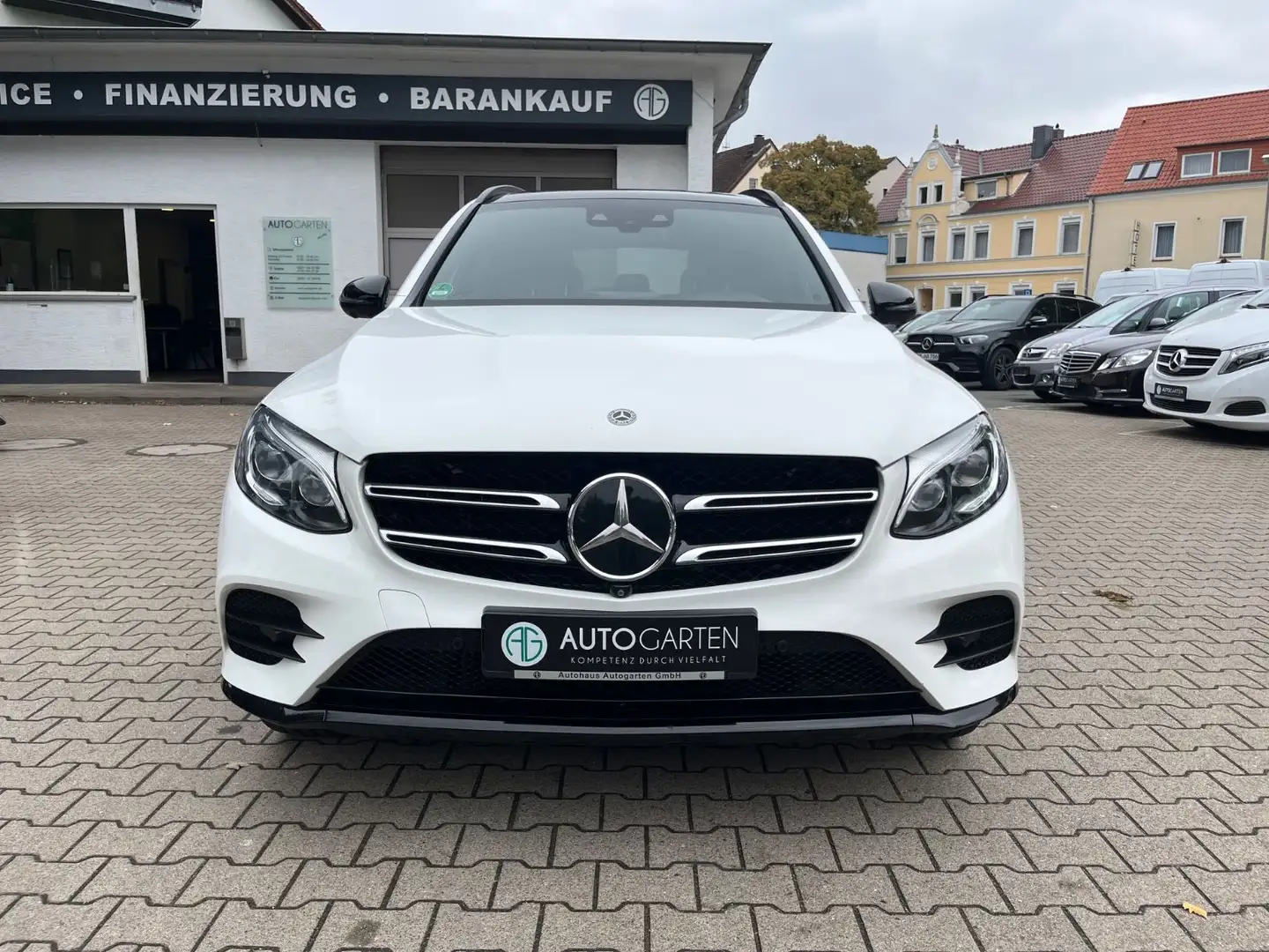 Mercedes-Benz GLC 350 GLC- Klasse GLC 350 d 4Matic AMG Line/Tüv neu Weiß - 2