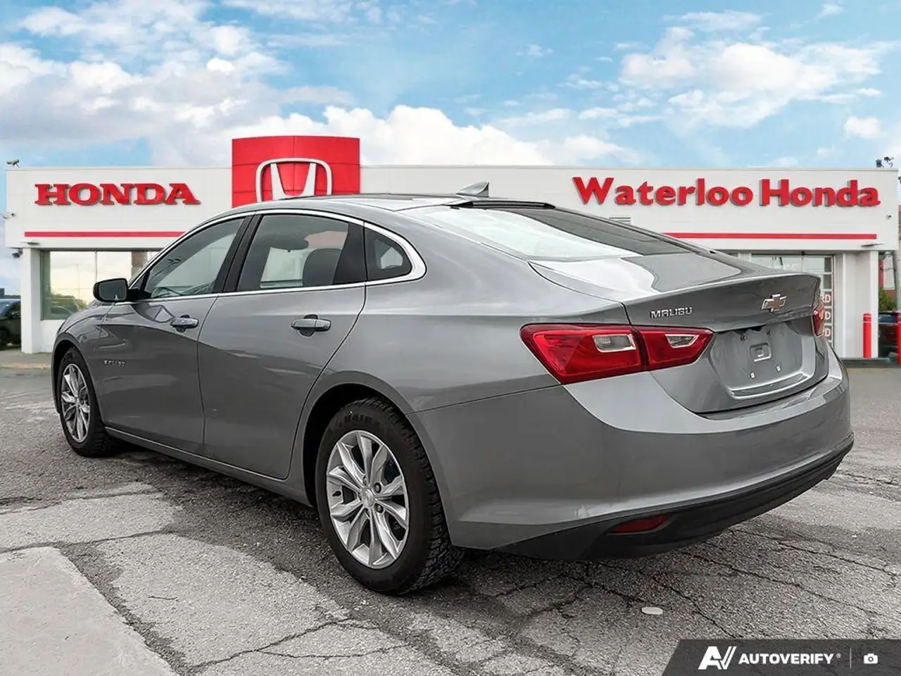 Chevrolet Malibu снимка Chevrolet Malibu