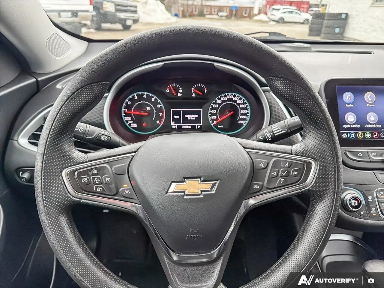 Chevrolet Malibu снимка Chevrolet Malibu