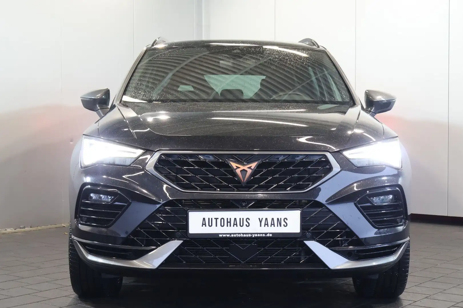 CUPRA Ateca 2.0 TSI 4Drive BEATS+AID+ACC+LED+360°+PANO Negro - 2