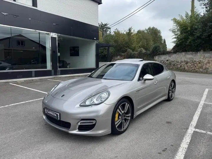 Porsche Panamera Turbo 2010