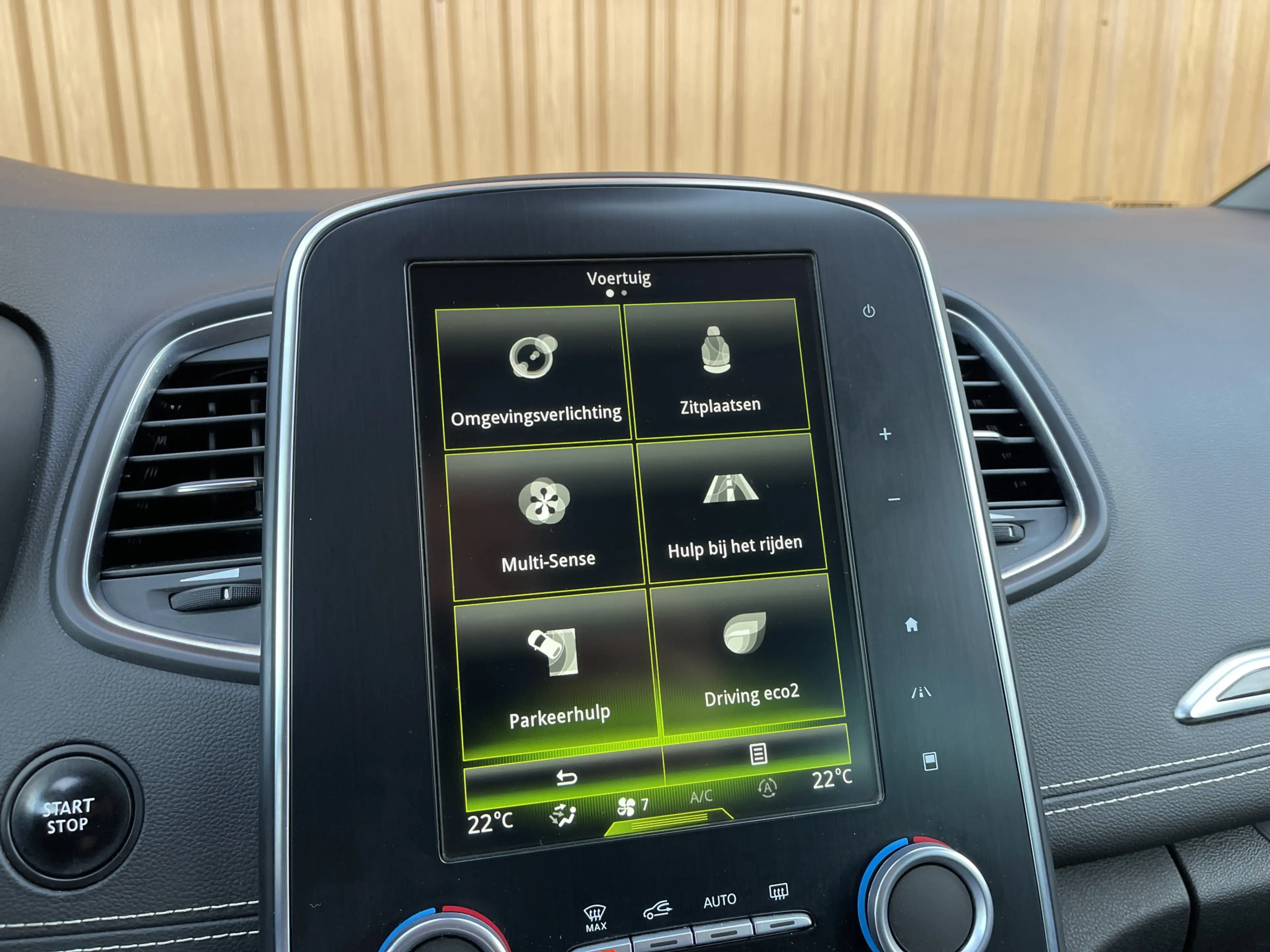 Renault Scenic 1.2 TCe Intens | DAB | Trekhaak | Multi sense | St — photo 23