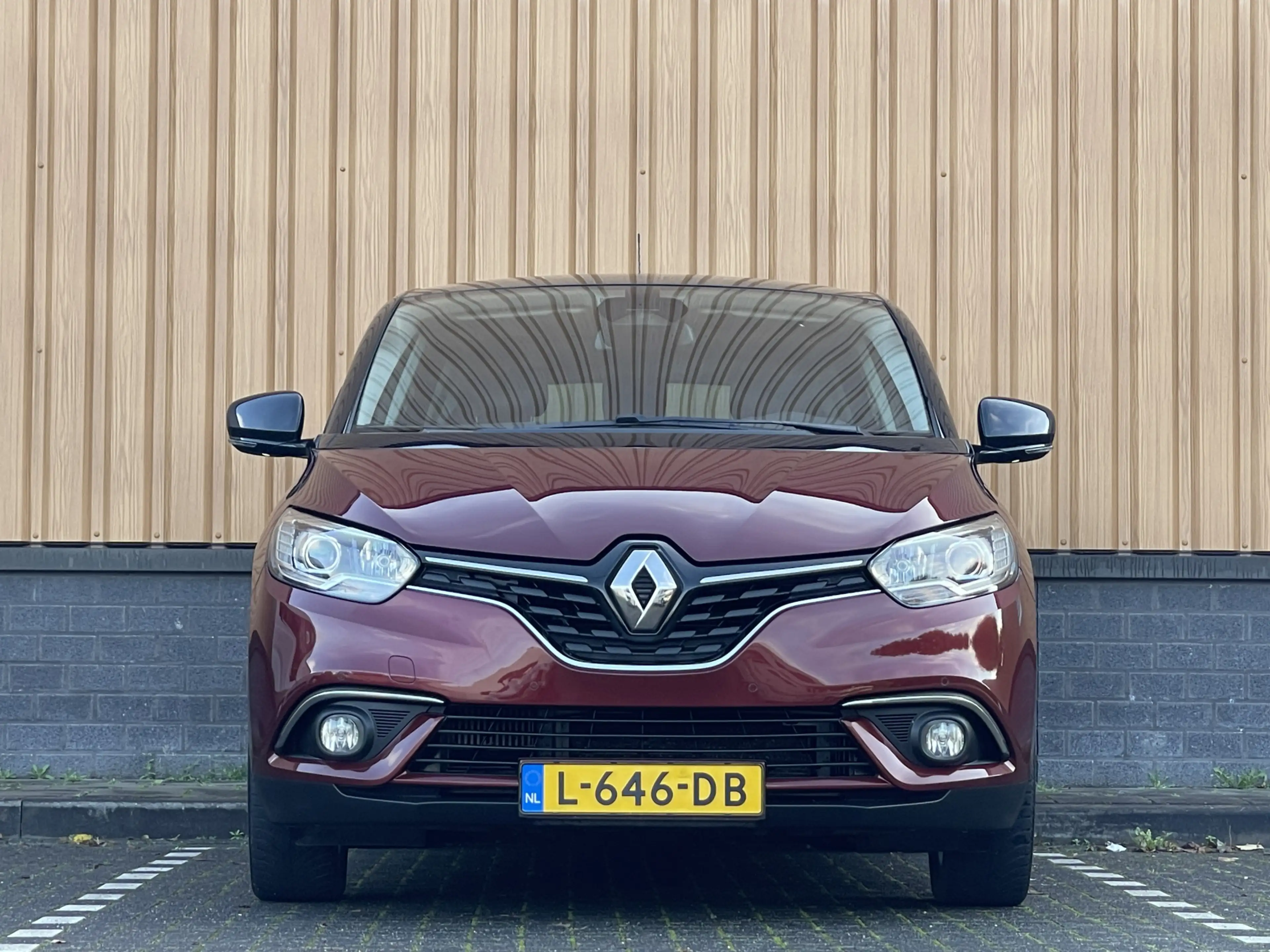 Renault Scenic 1.2 TCe Intens | DAB | Trekhaak | Multi sense | St — photo 2