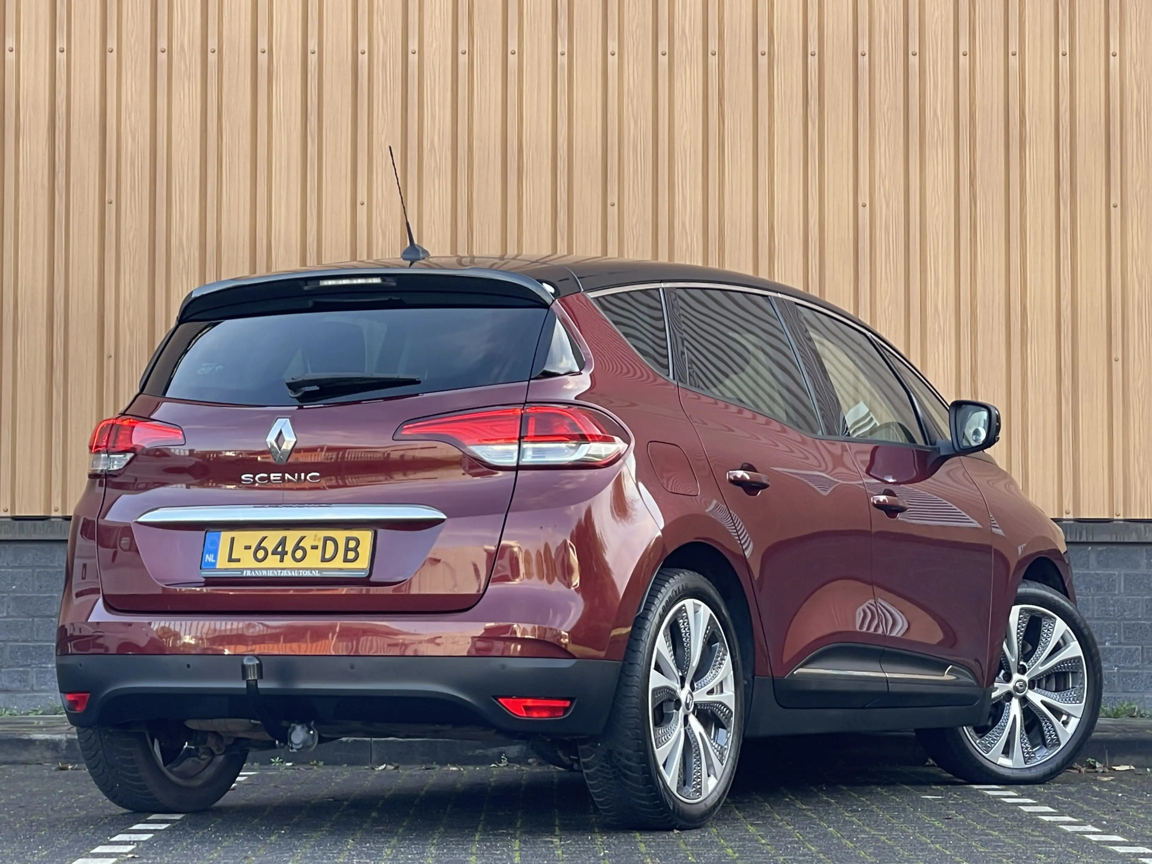Renault Scenic 1.2 TCe Intens | DAB | Trekhaak | Multi sense | St — photo 5