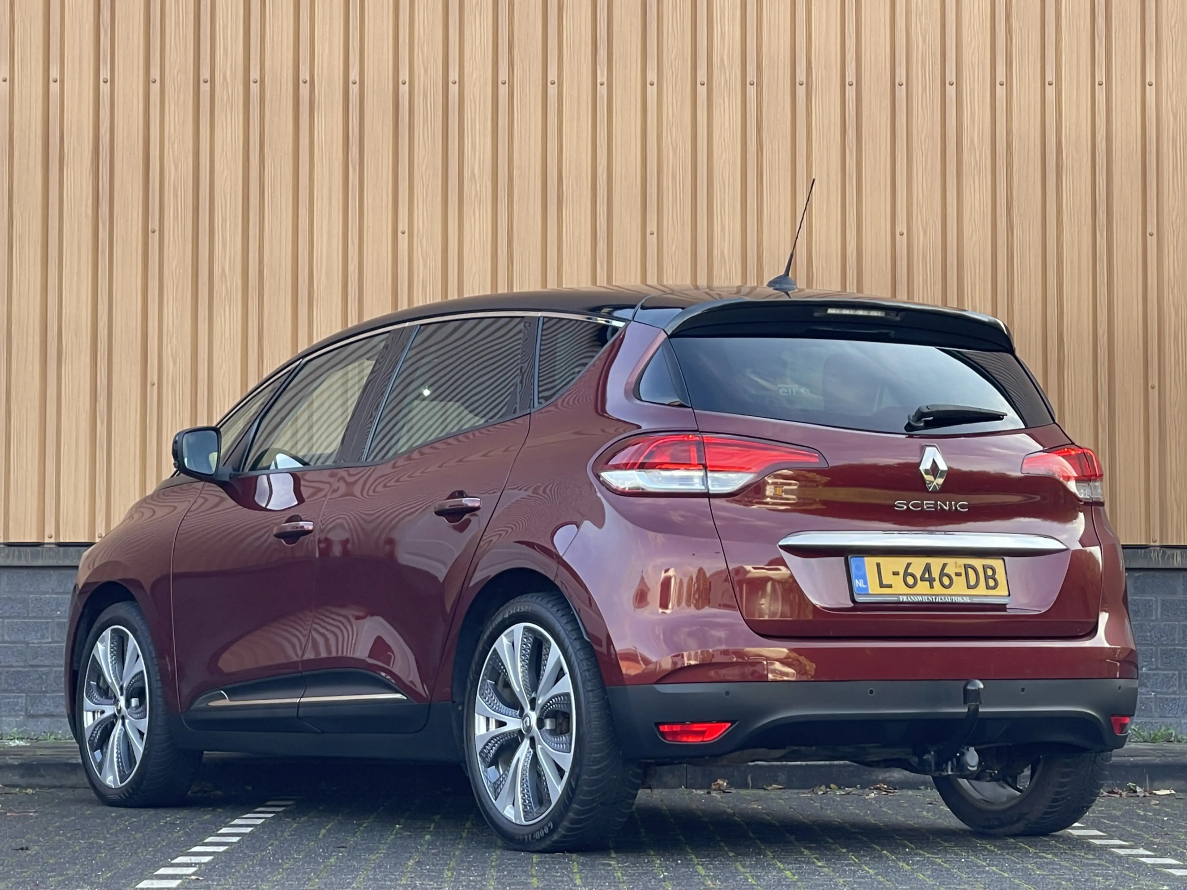 Renault Scenic 1.2 TCe Intens | DAB | Trekhaak | Multi sense | St — photo 7