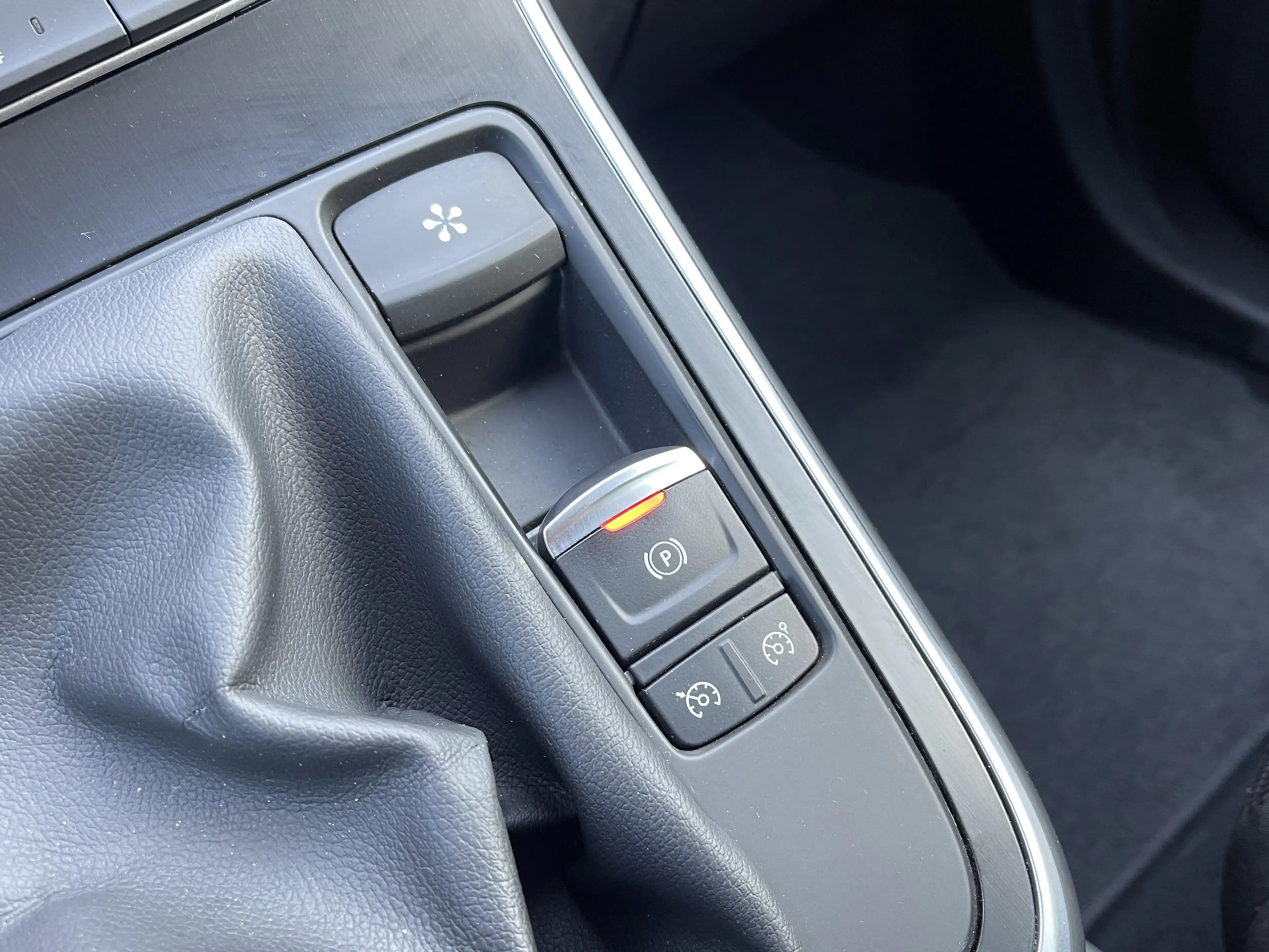 Renault Scenic 1.2 TCe Intens | DAB | Trekhaak | Multi sense | St — photo 27