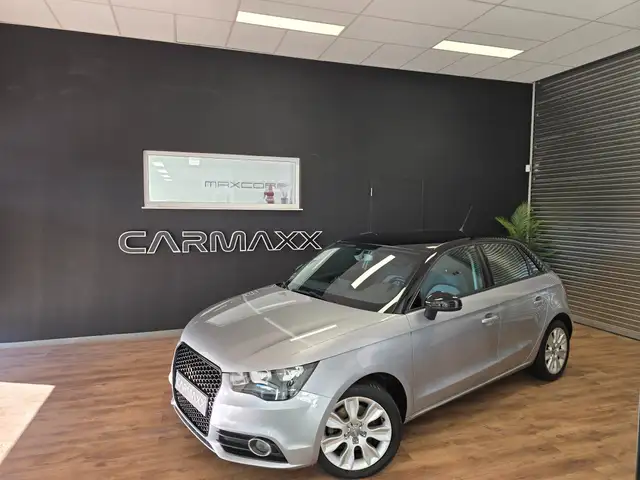 Audi A1 A1 Sportback 1.4 TFSI S-line boite auto