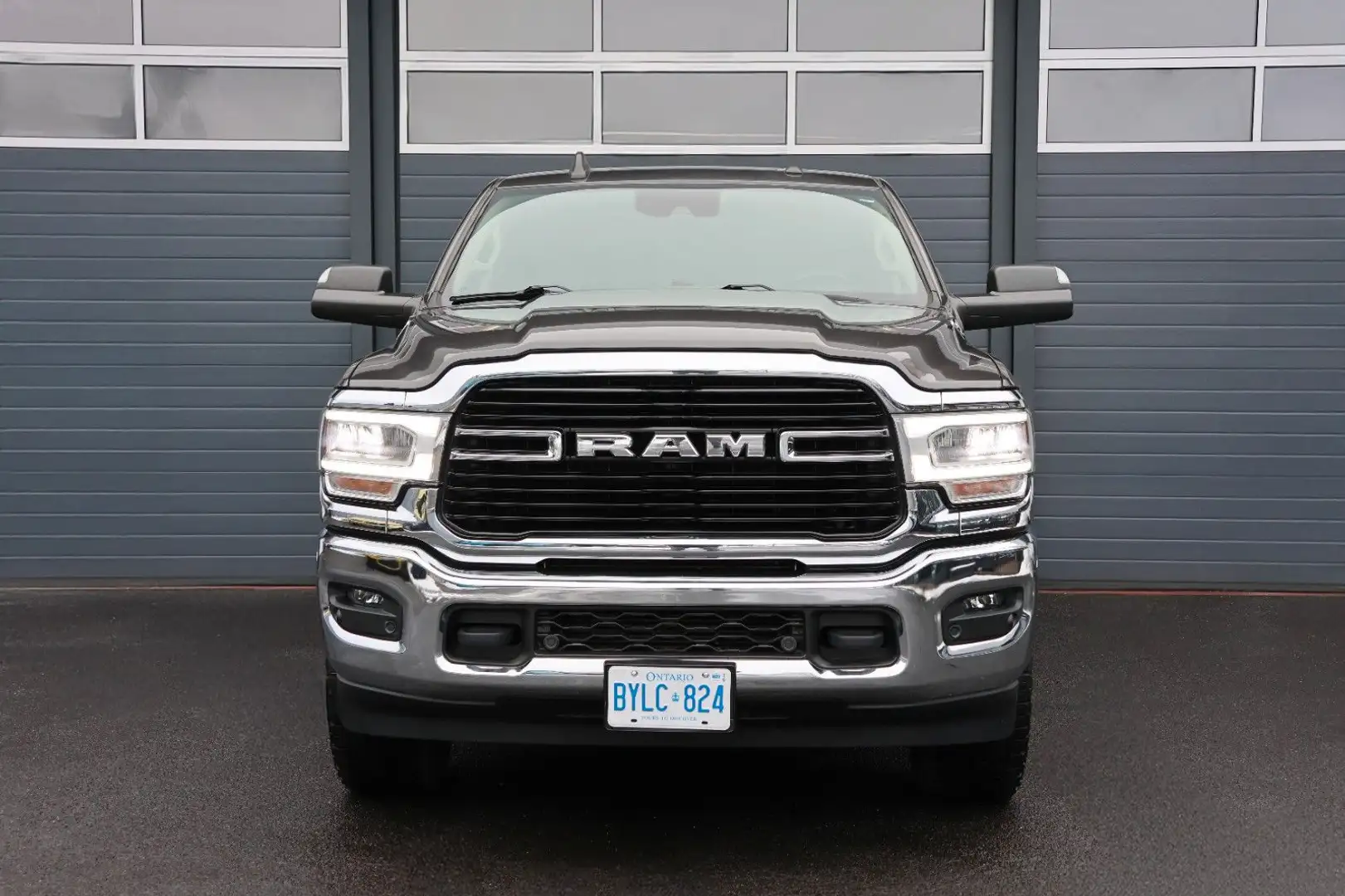 Dodge RAM 2500 6.7L Diesel 4x4/ACC/AHK/SHZ/LHZ/KAMERA/ Grau - 2