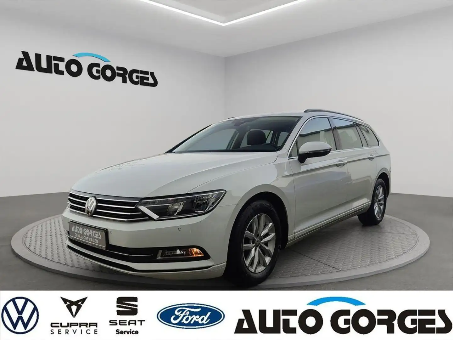 Volkswagen Passat Variant Comfortline 2.0l TDI +RFK+NAVI+WINTER+ Weiß - 1