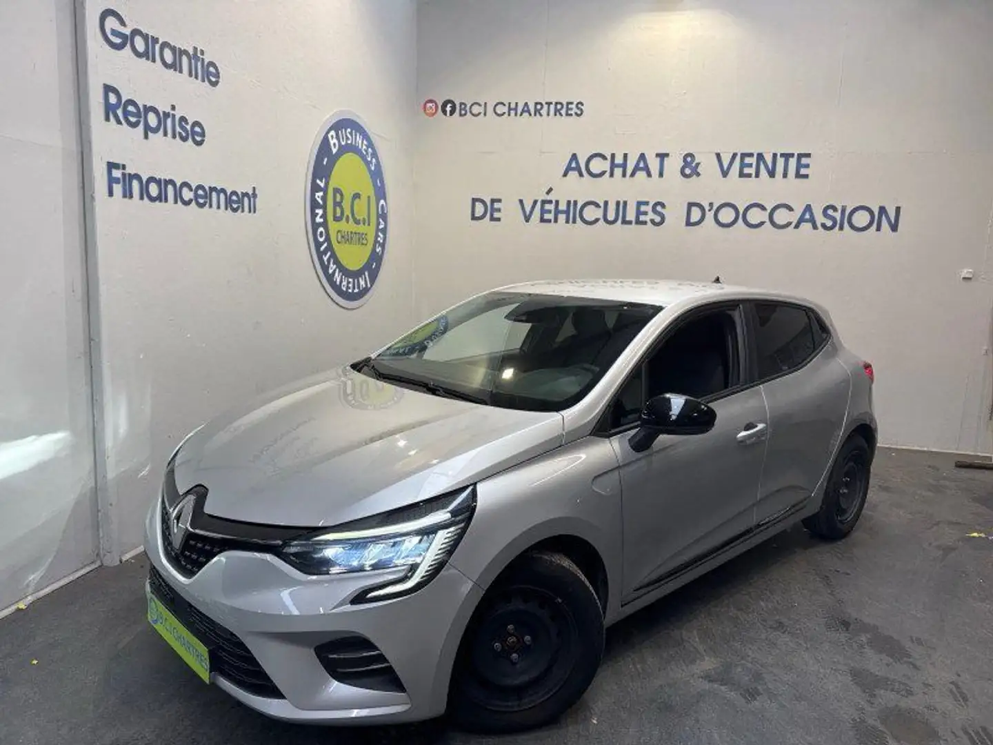 Renault Clio V 1.0 TCE 90CH EQUILIBRE Gris - 1