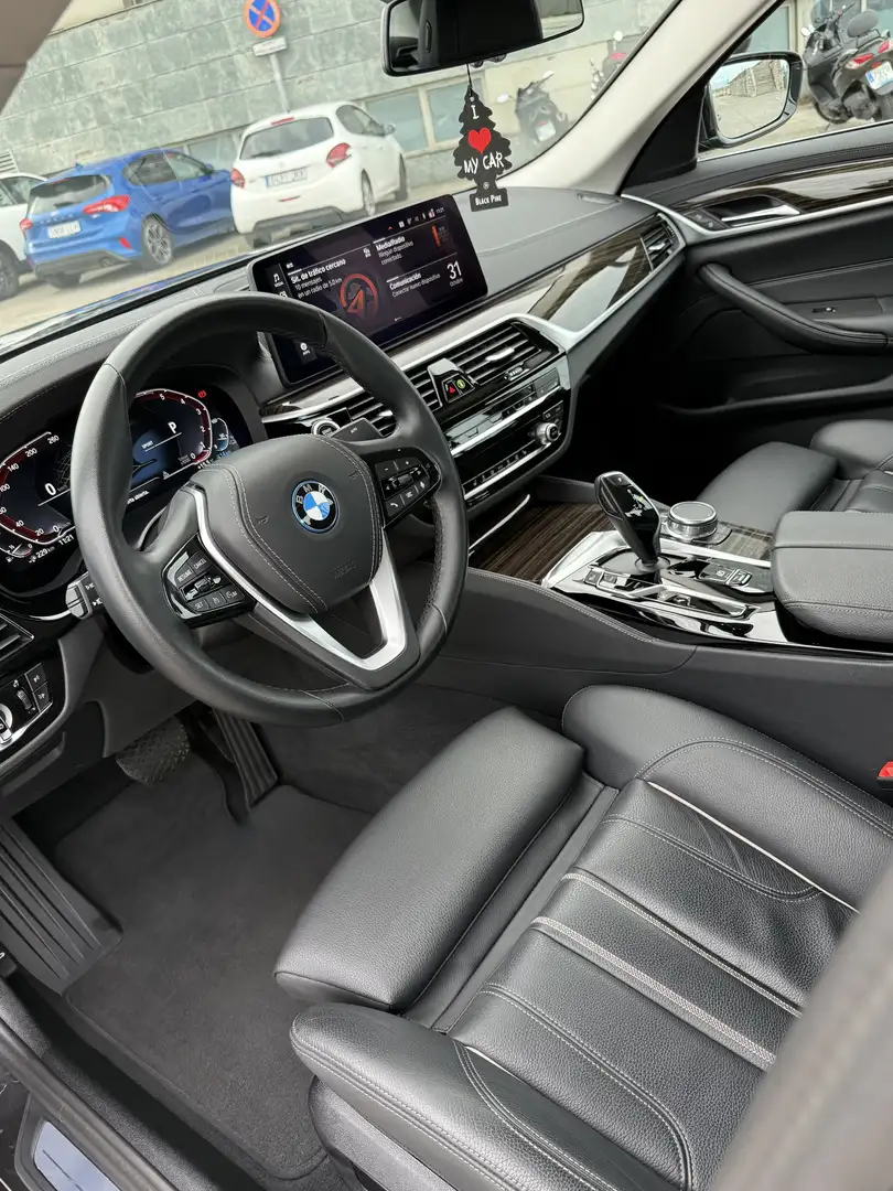 BMW 530 530e Luxury Line - 1