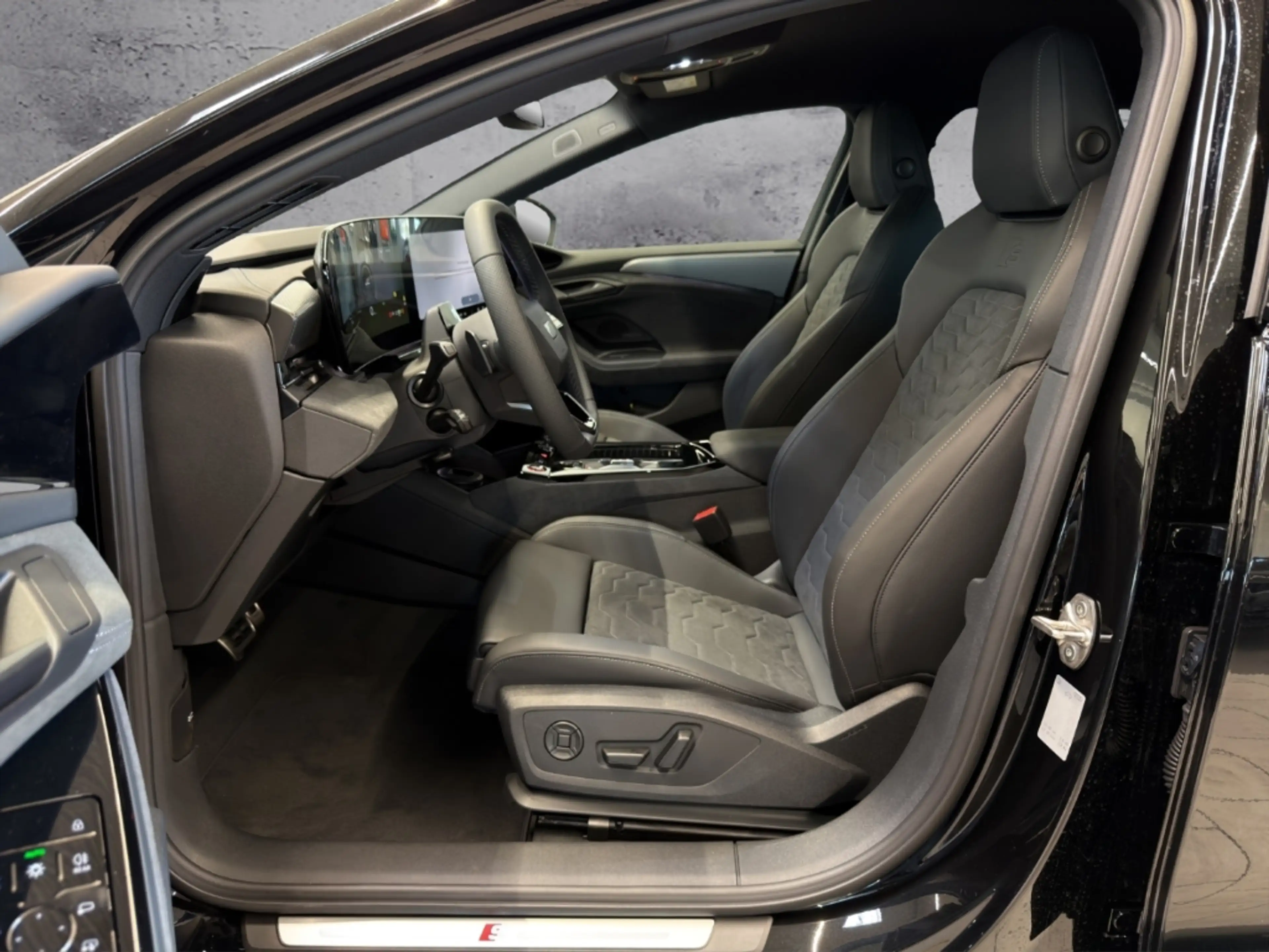 Audi A6 Avant quattro 315 kW S line MATRIX 21 B&O HEADUP A — photo 8