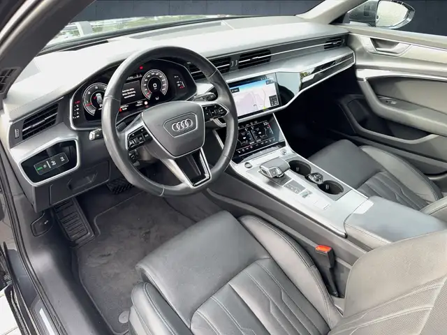 Audi A6 view 9