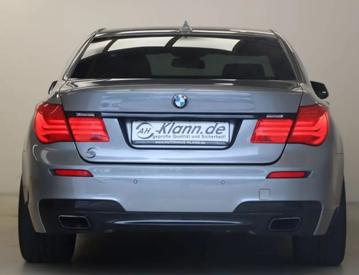 BMW 750i 408ch - XDRIVE - CAMÉRA D'AIDE AU STATIONNEMENT - SELLERIE CUIR