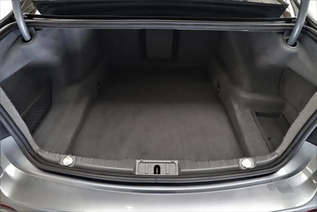 BMW 750i 408ch - XDRIVE - CAMÉRA D'AIDE AU STATIONNEMENT - SELLERIE CUIR