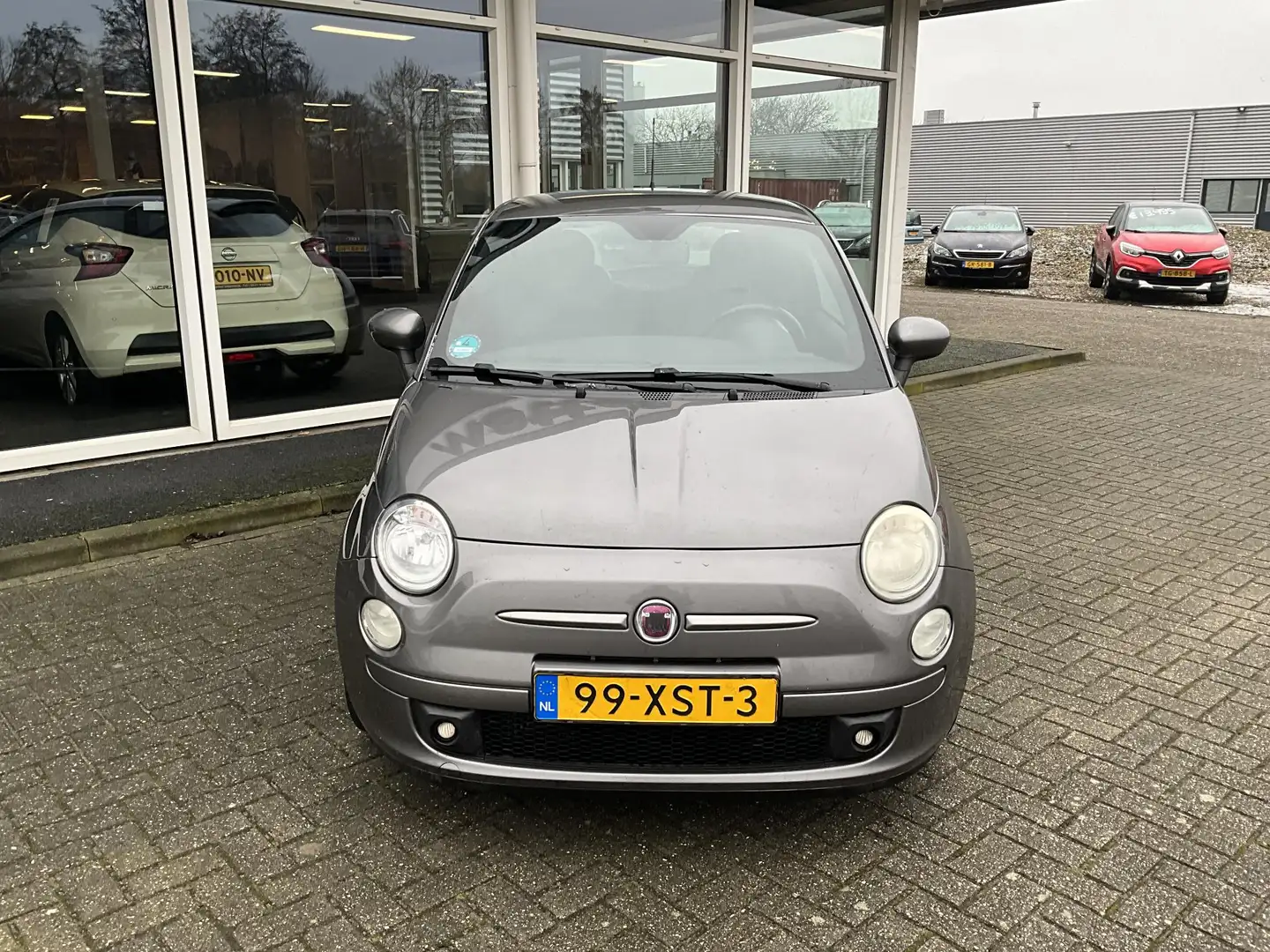 Fiat 500 0.9 TwinAir Lounge Grau - 2