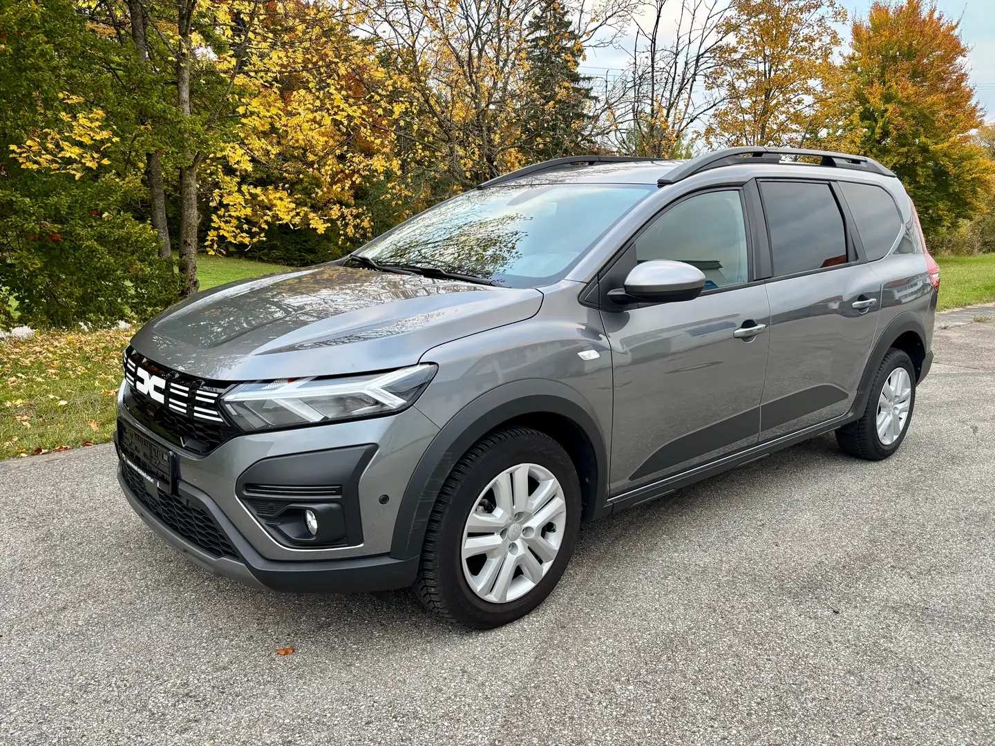 Dacia Jogger Expression Klima Kamera Temp. AppleCarPlay Gris - 1