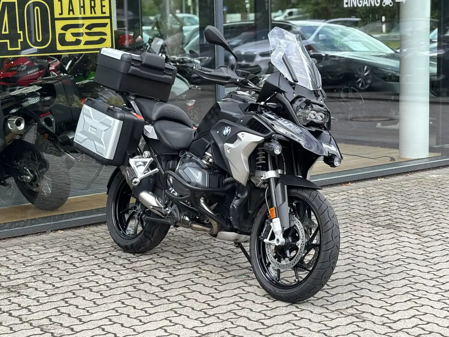 BMW R 1250 GS Schwarz - 1