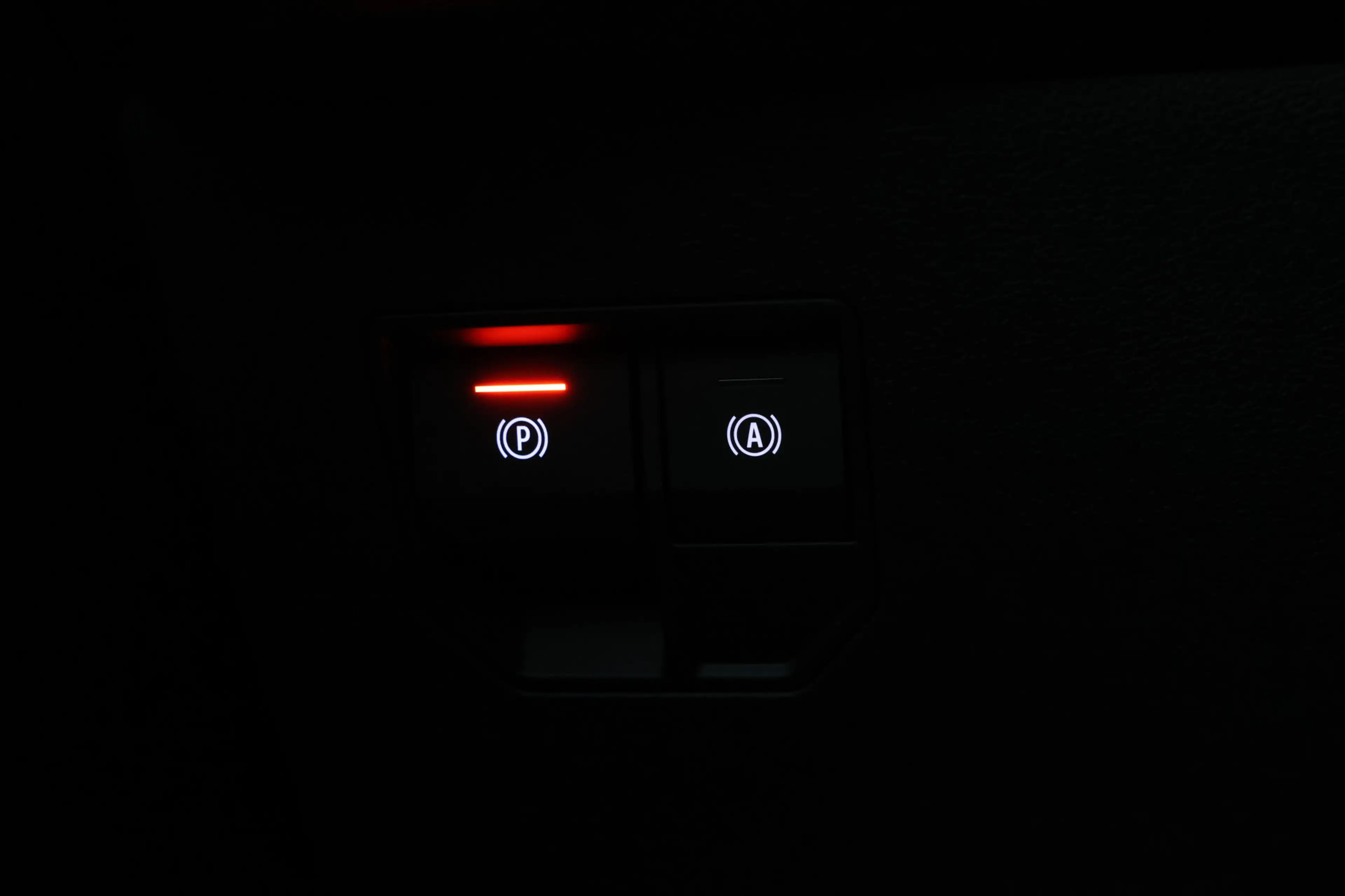 Renault Megane E-Tech EV60 Optimum Charge Techno Adaptive Cruise, Apple — photo 16
