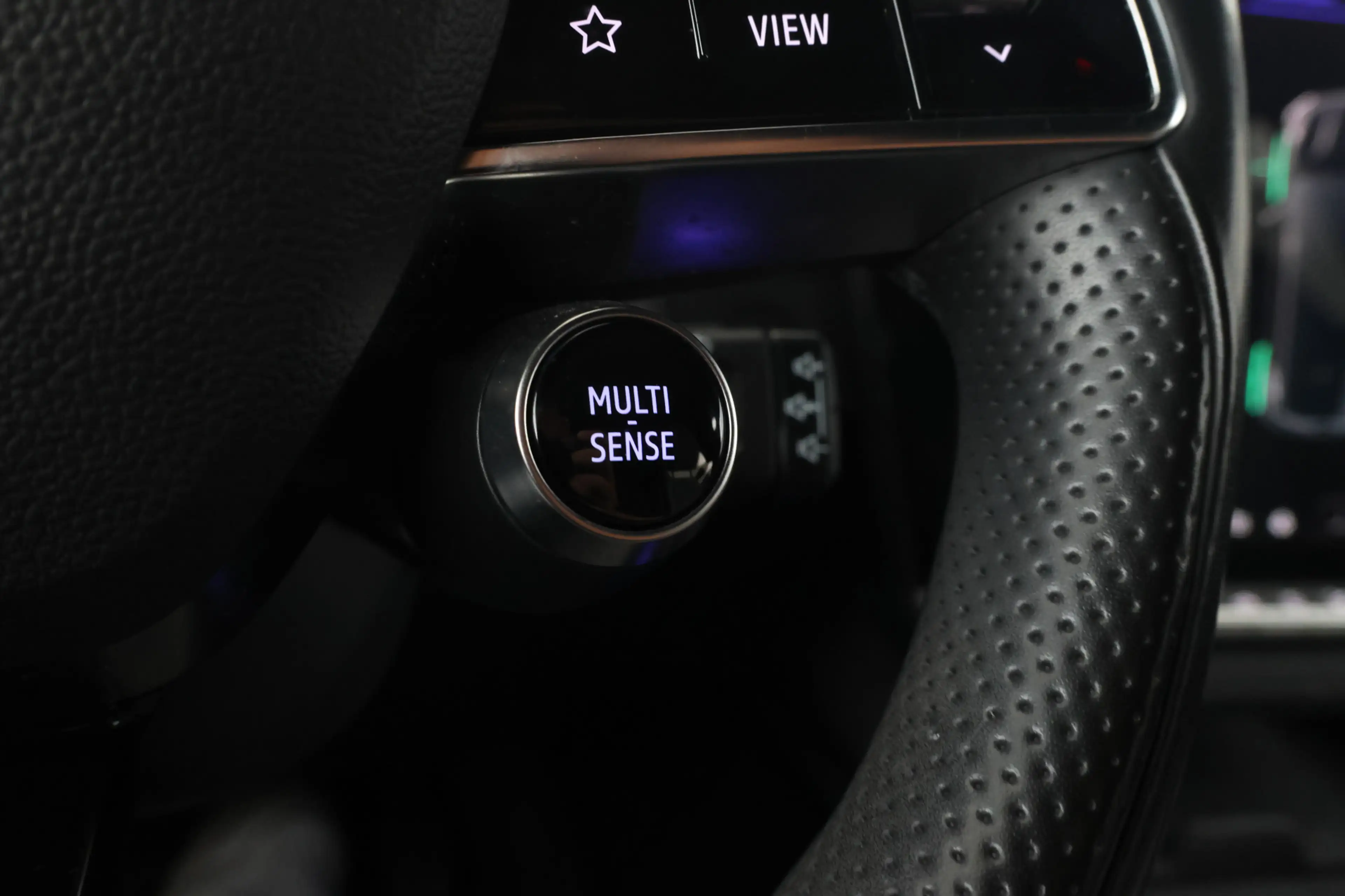 Renault Megane E-Tech EV60 Optimum Charge Techno Adaptive Cruise, Apple — photo 20