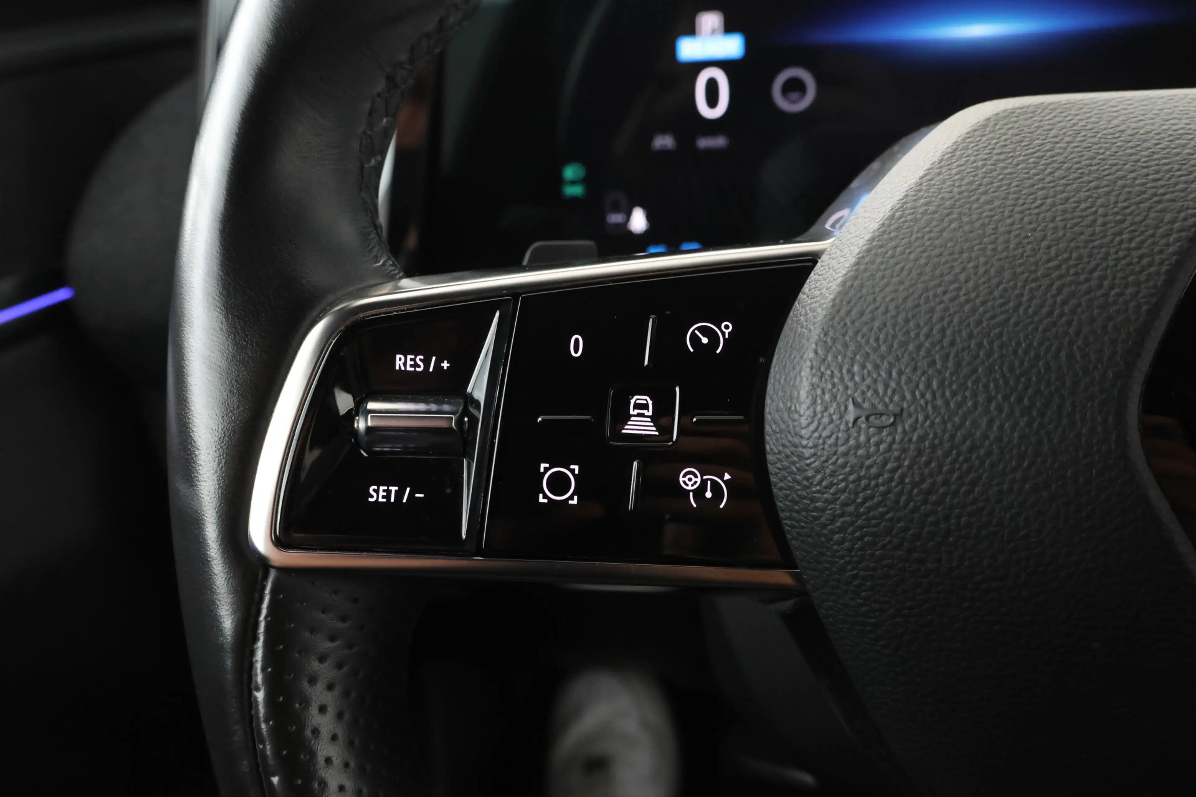 Renault Megane E-Tech EV60 Optimum Charge Techno Adaptive Cruise, Apple — photo 18