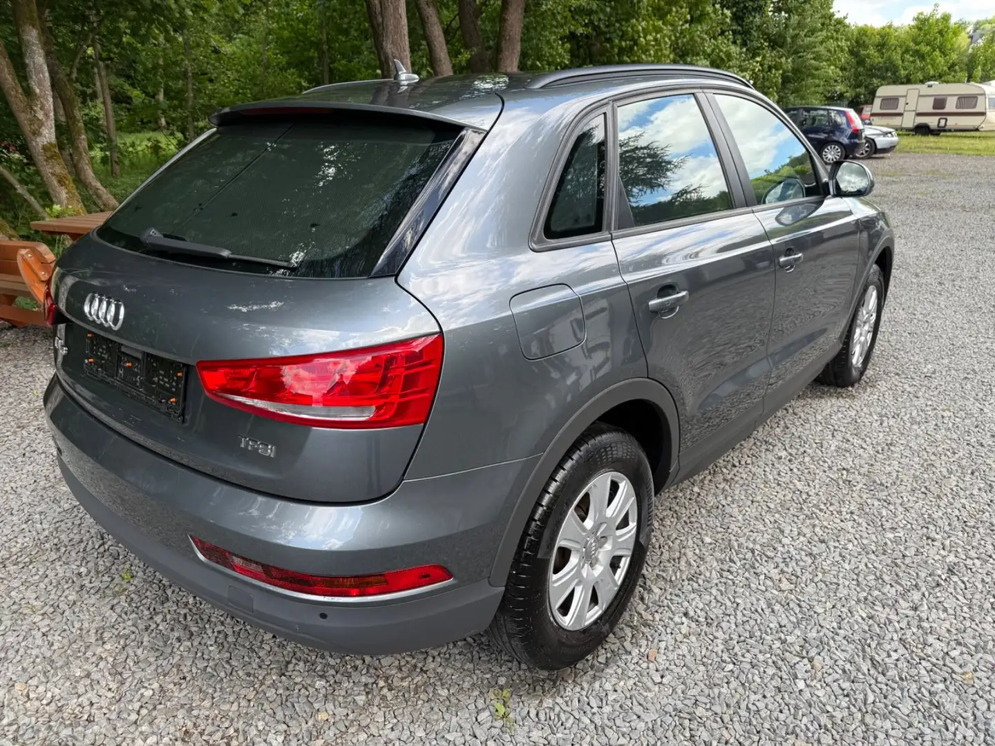 Audi Q3 1.4 TFSI Automatik Xenon Grigio - 2