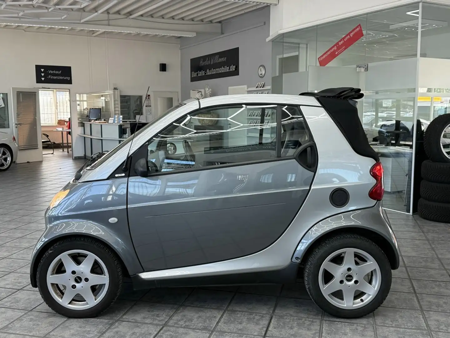 smart forTwo Pulse, Automatik, HU NEU, Cabrio Grau - 2