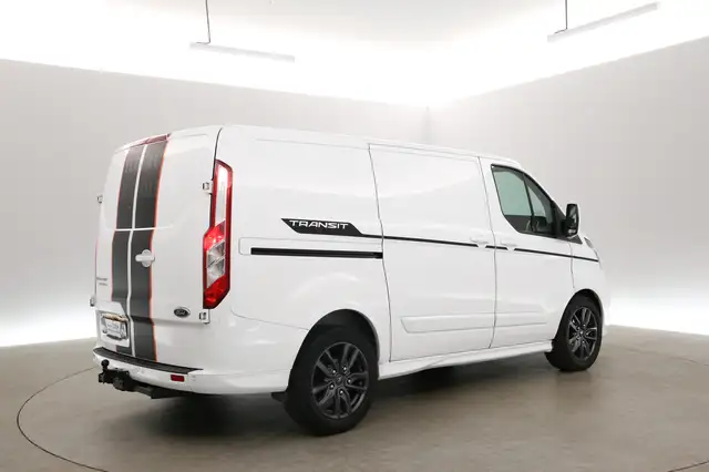 Ford Transit Custom view 8
