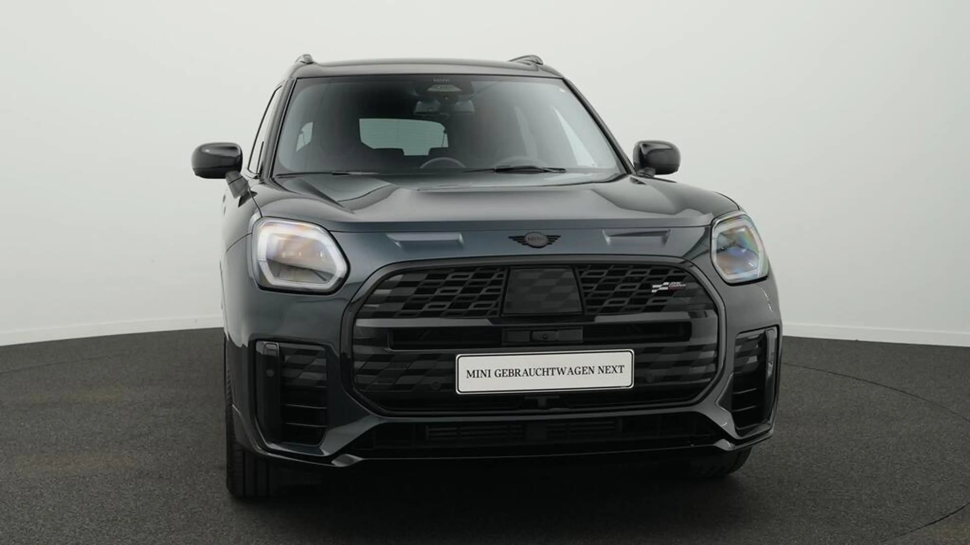 MINI Countryman S All4 John Cooper Works Trim — photo 15