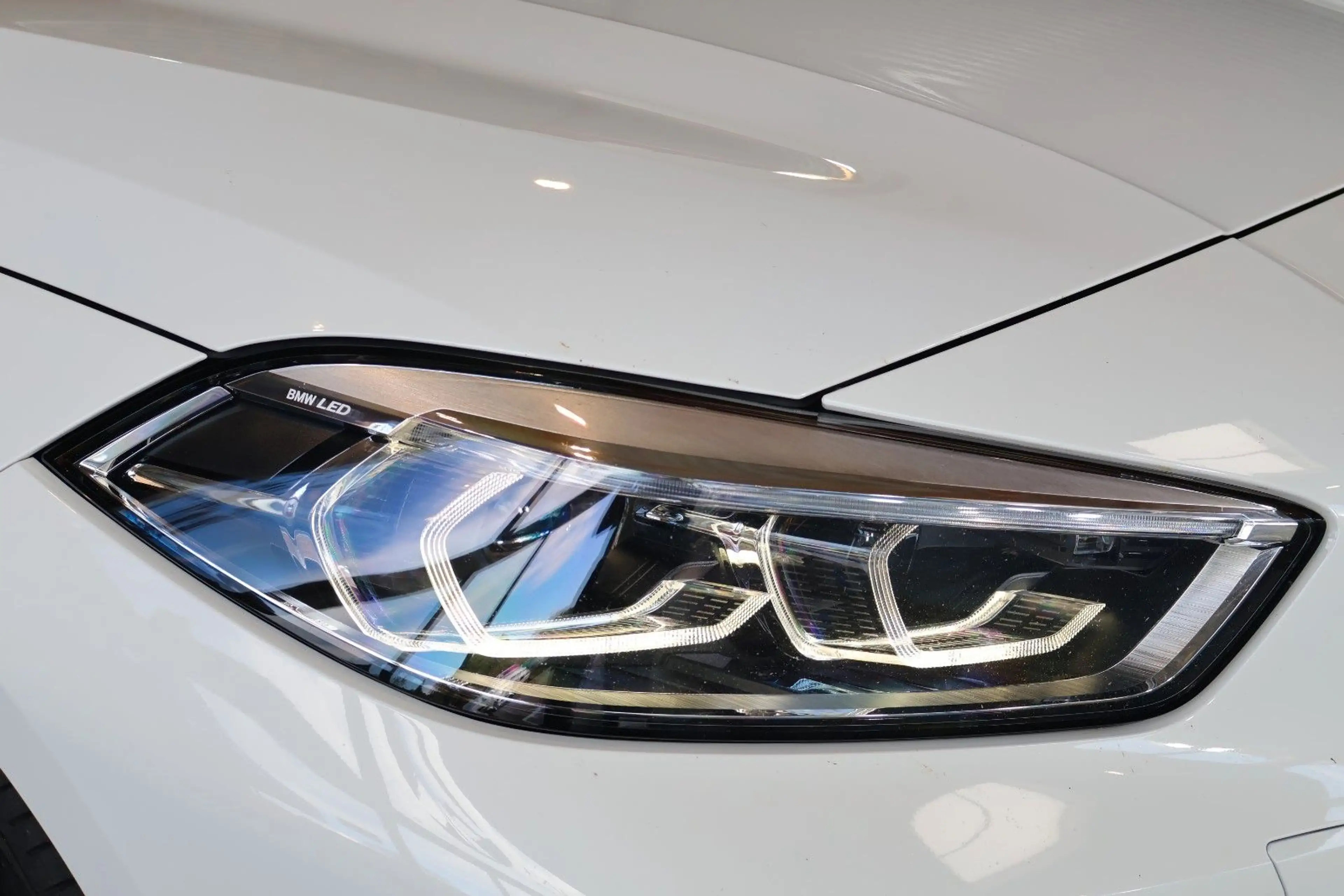 BMW 135 i xDrive/DAB+/HIFI/CARPLAY/PANO/KAMERA/TOTW. — photo 7