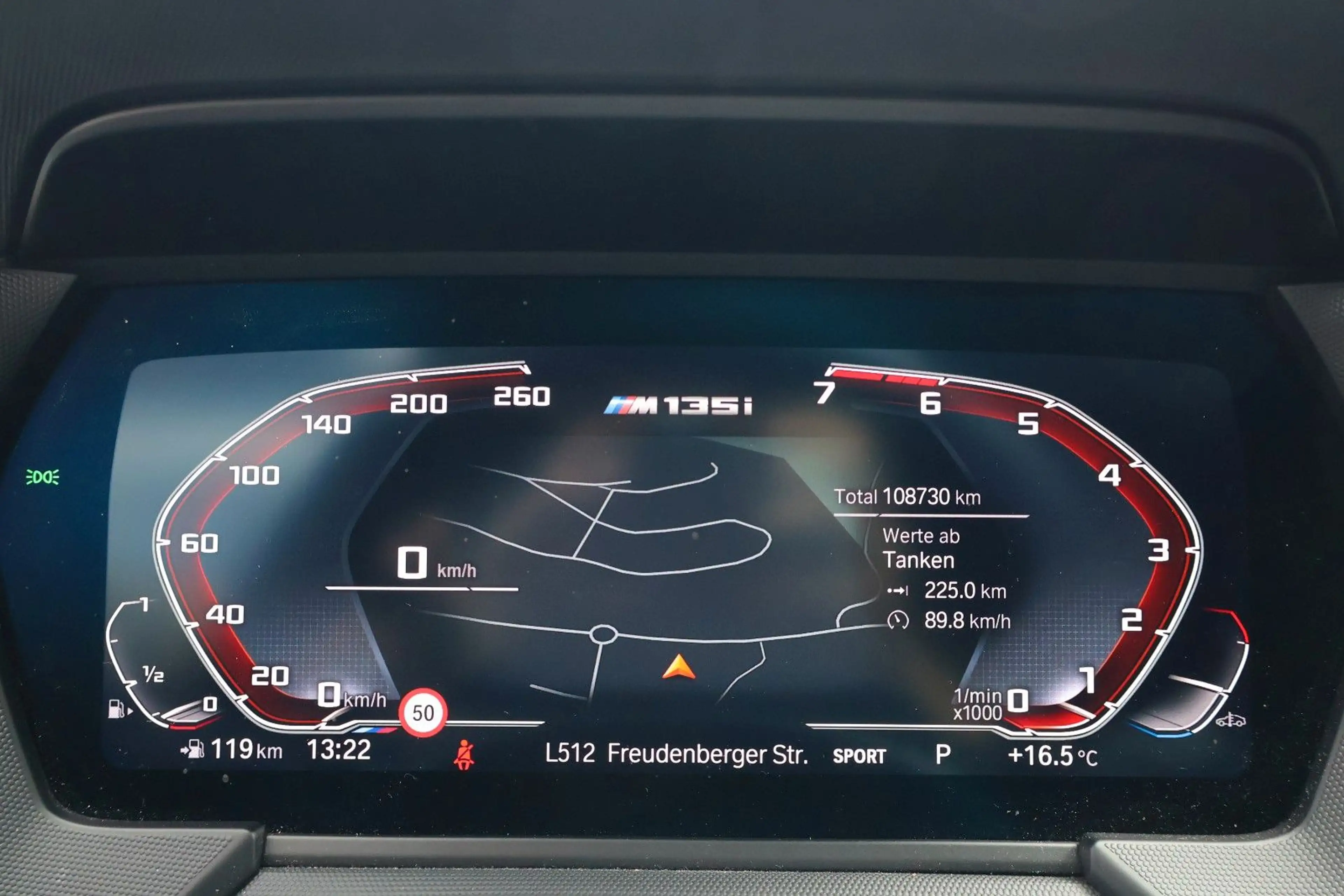 BMW 135 i xDrive/DAB+/HIFI/CARPLAY/PANO/KAMERA/TOTW. — photo 15