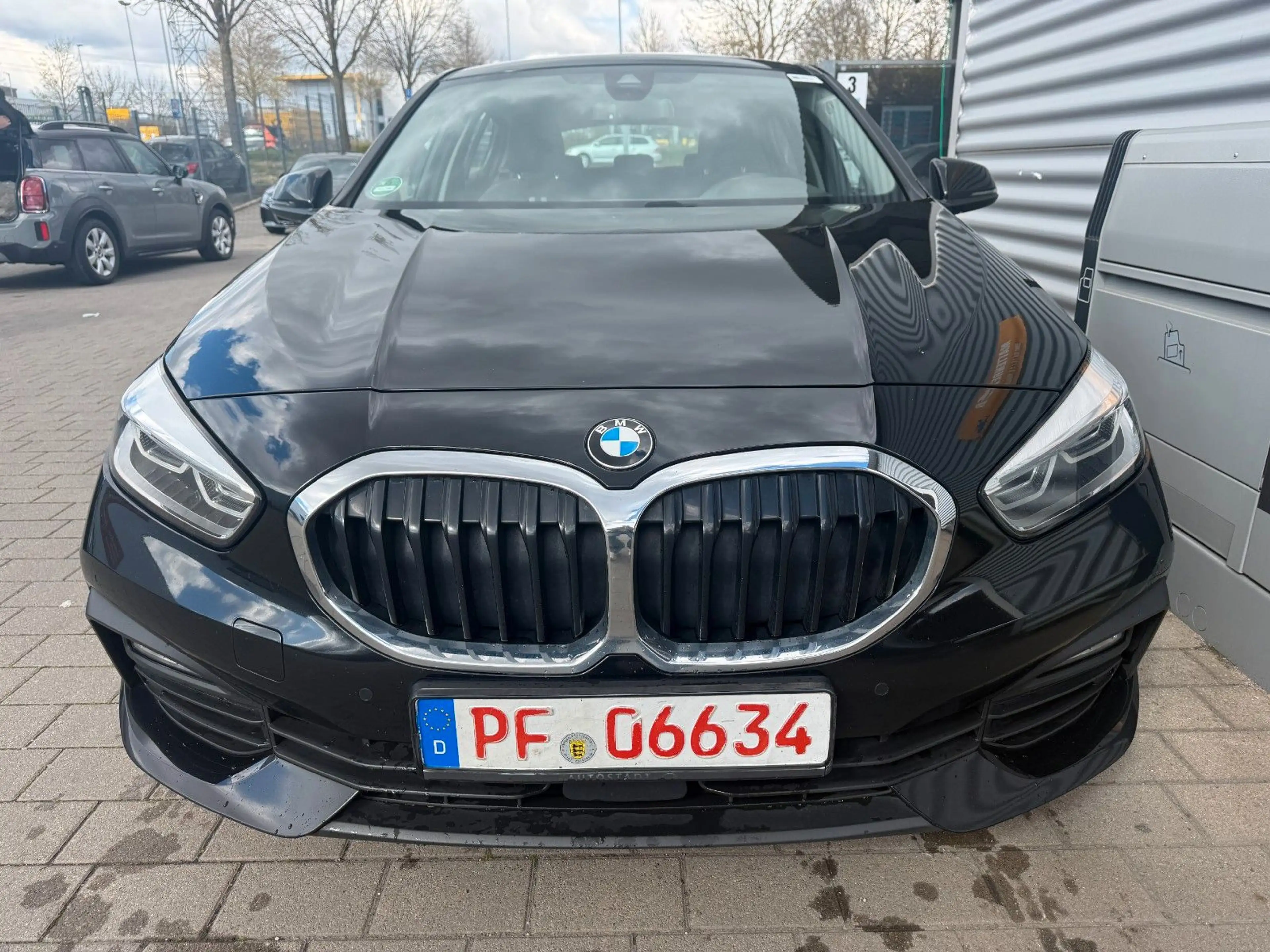 BMW 118 d Navi LED Live Cockpit Prof Sportsitze — photo 8