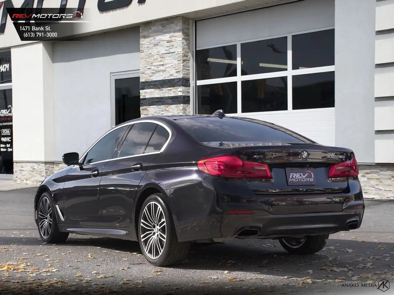 BMW 5 Series снимка BMW 5 Series