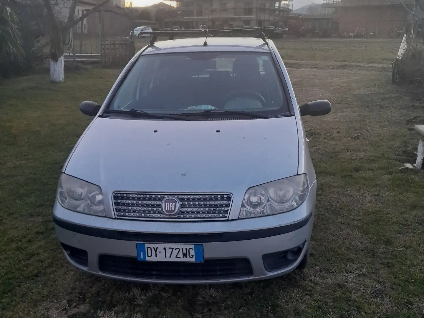 Fiat Punto 5p 1.2 Active Gpl Grigio - 2