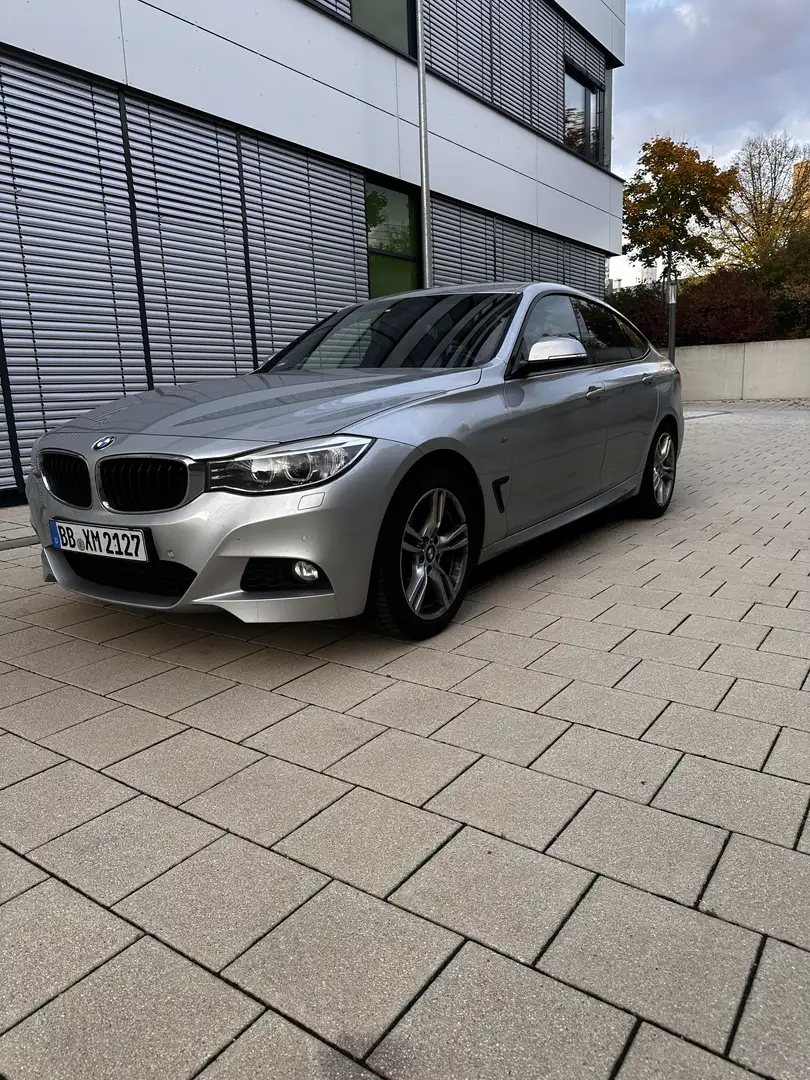 BMW 335 335i xDrive Sport-Aut. Sport Line - 2