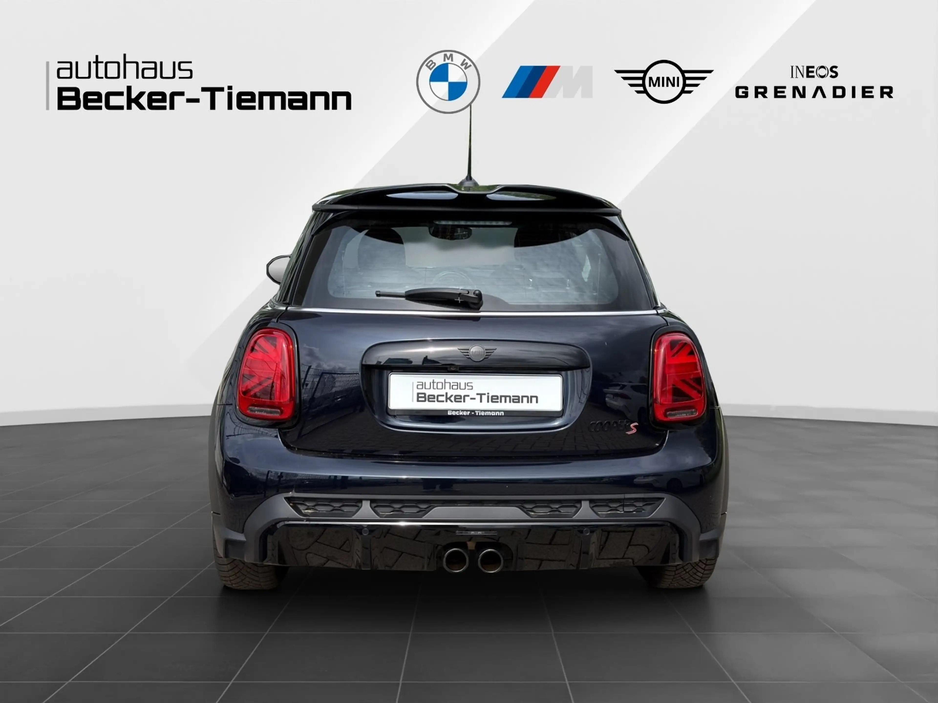 MINI Cooper S JCW -Kit,Rückfahrkamera,Head-Up,Pano,Lenkradheizun — photo 5