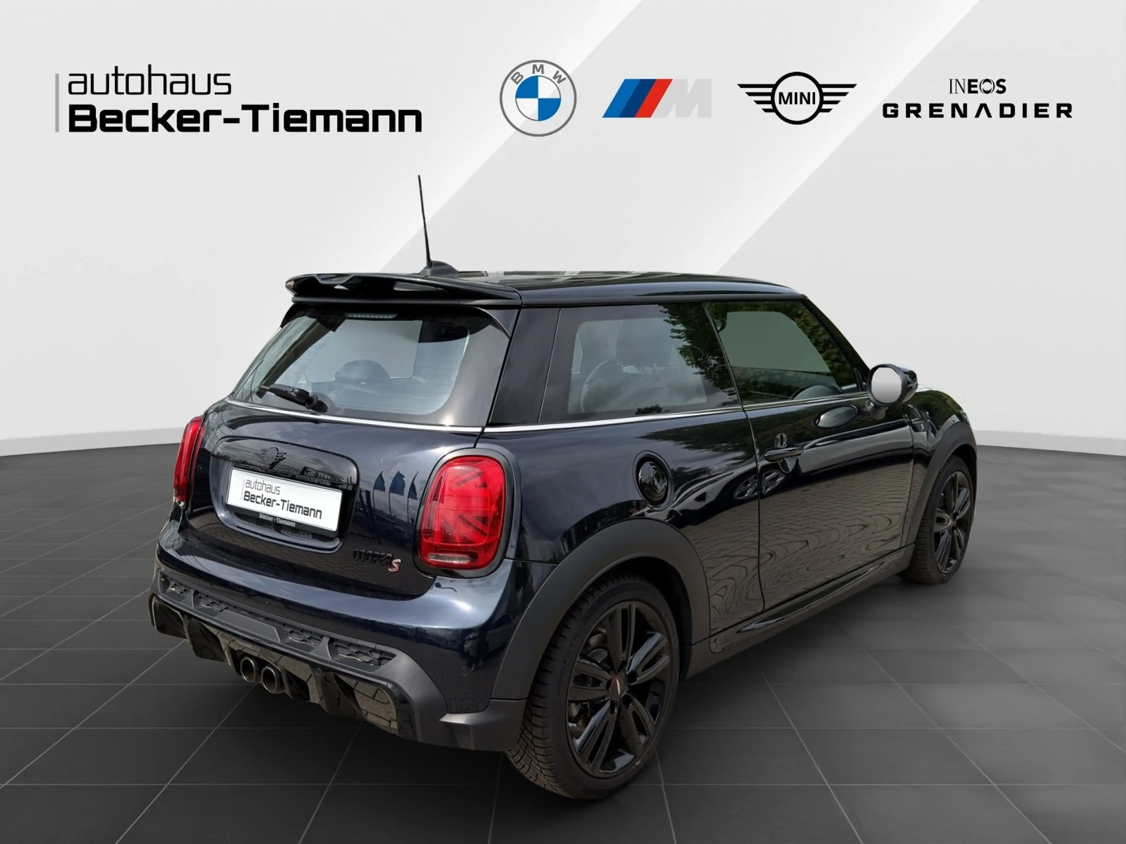 MINI Cooper S JCW -Kit,Rückfahrkamera,Head-Up,Pano,Lenkradheizun — photo 6