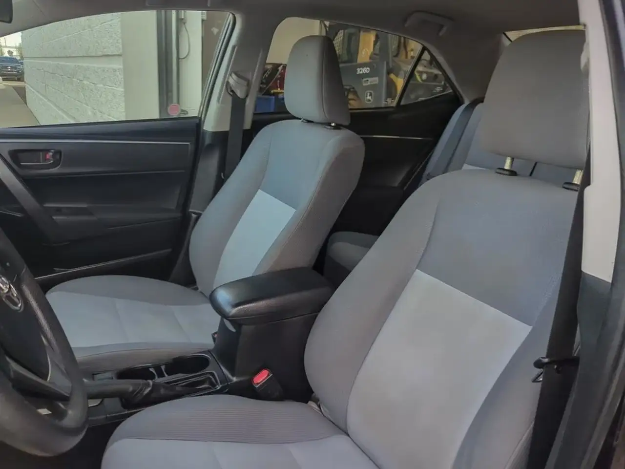 Toyota Corolla снимка Toyota Corolla