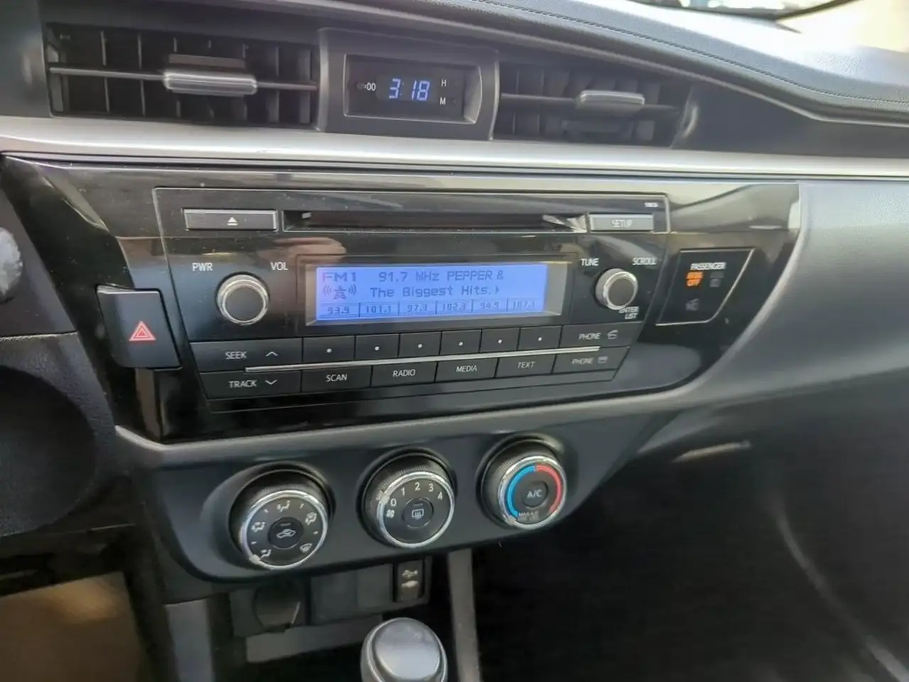 Toyota Corolla снимка Toyota Corolla