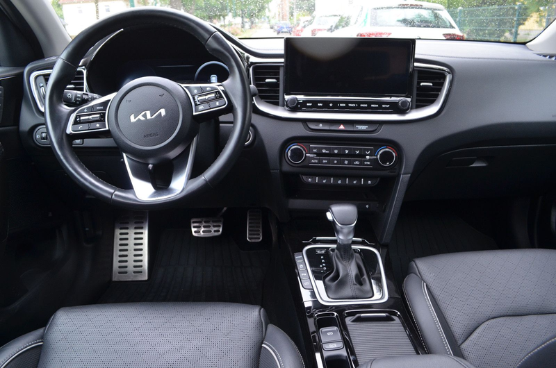 Kia Ceed SW / cee'd SW Platinum Edition Voll ! — photo 14
