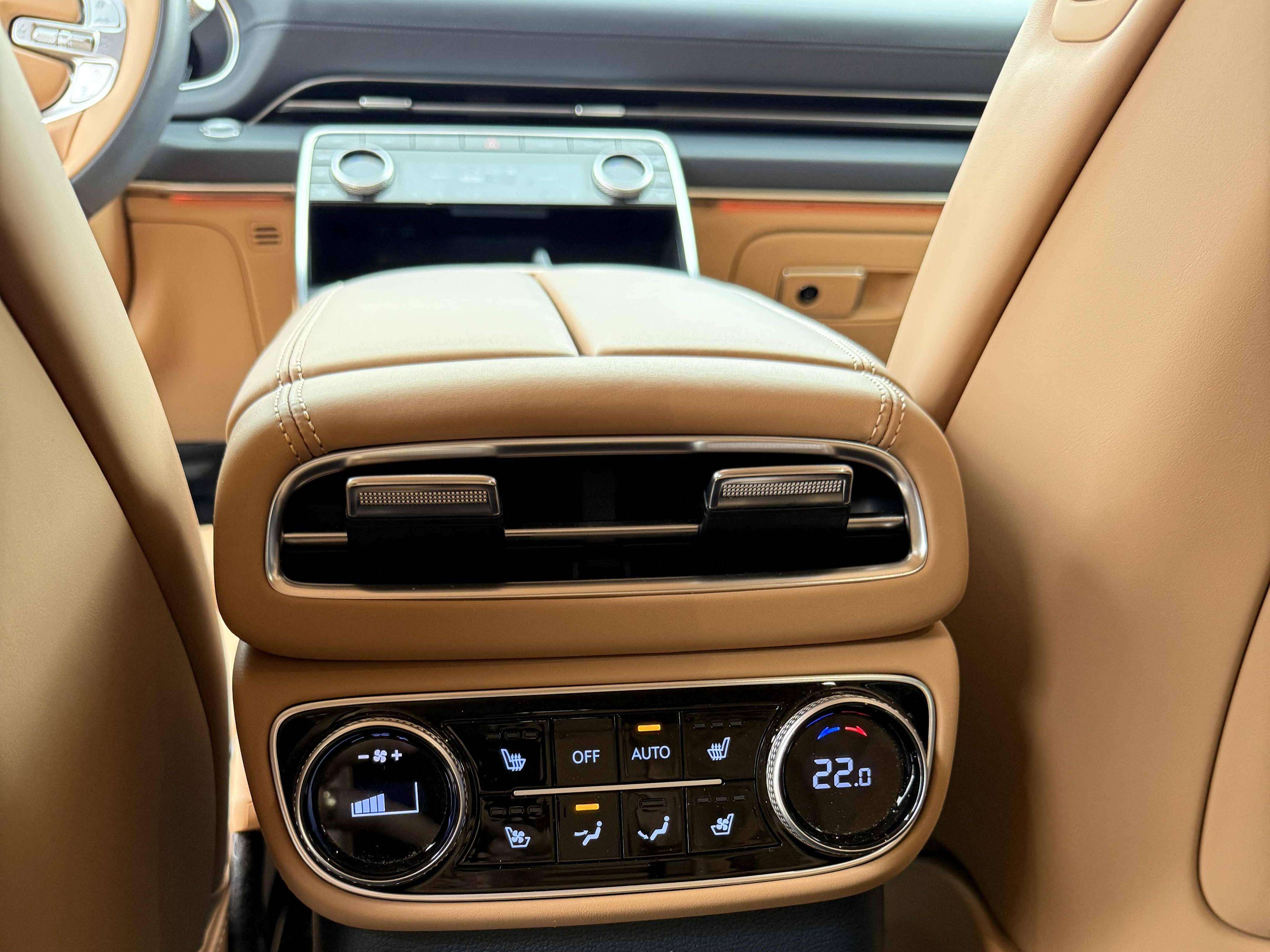 2024 Genesis Gv80