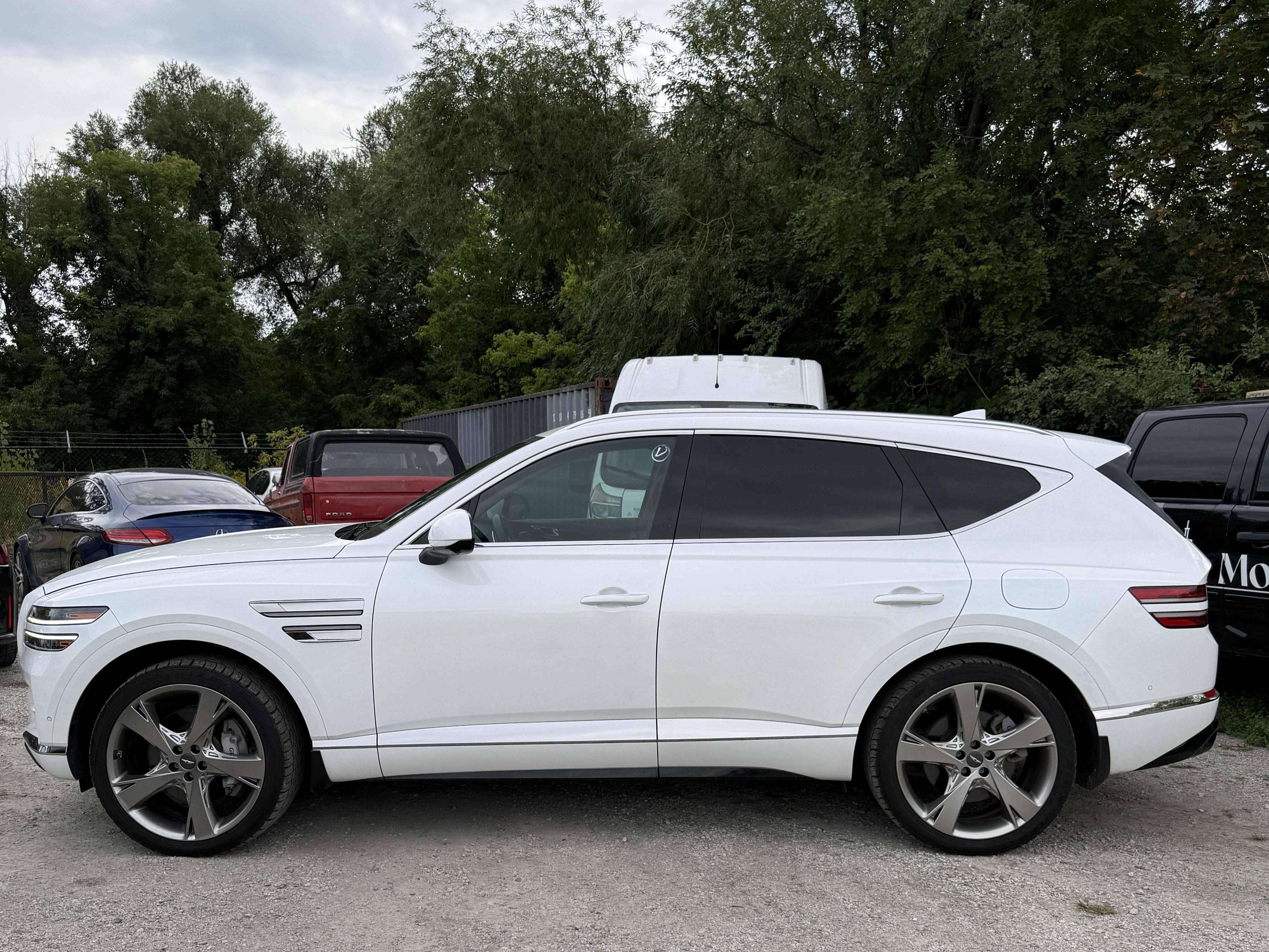 2024 Genesis Gv80